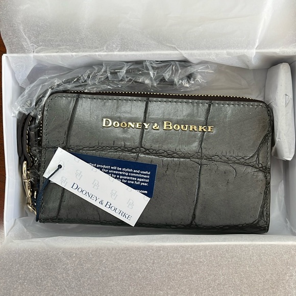 Dooney & Bourke Steel Blue Denison Zip Around Phone Wristlet Croc NWT in box - Picture 5 of 6